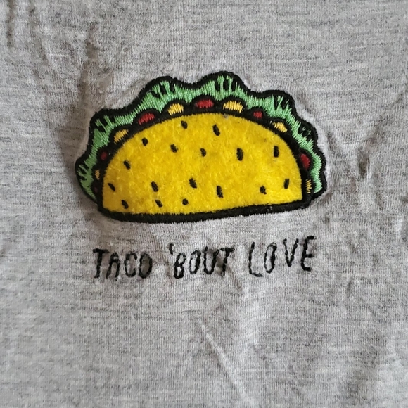 Taco bout Love T Shirt - Picture 2 of 2